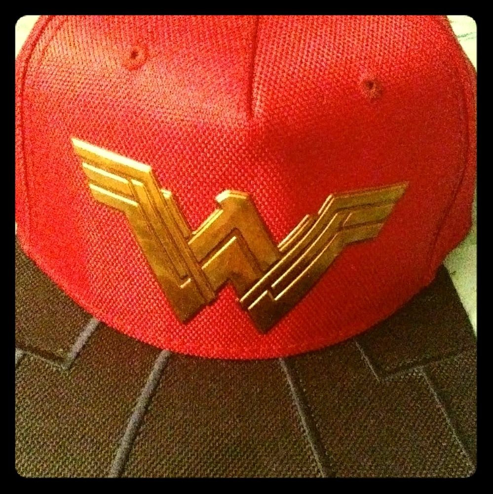 Brand New Wonder woman hat